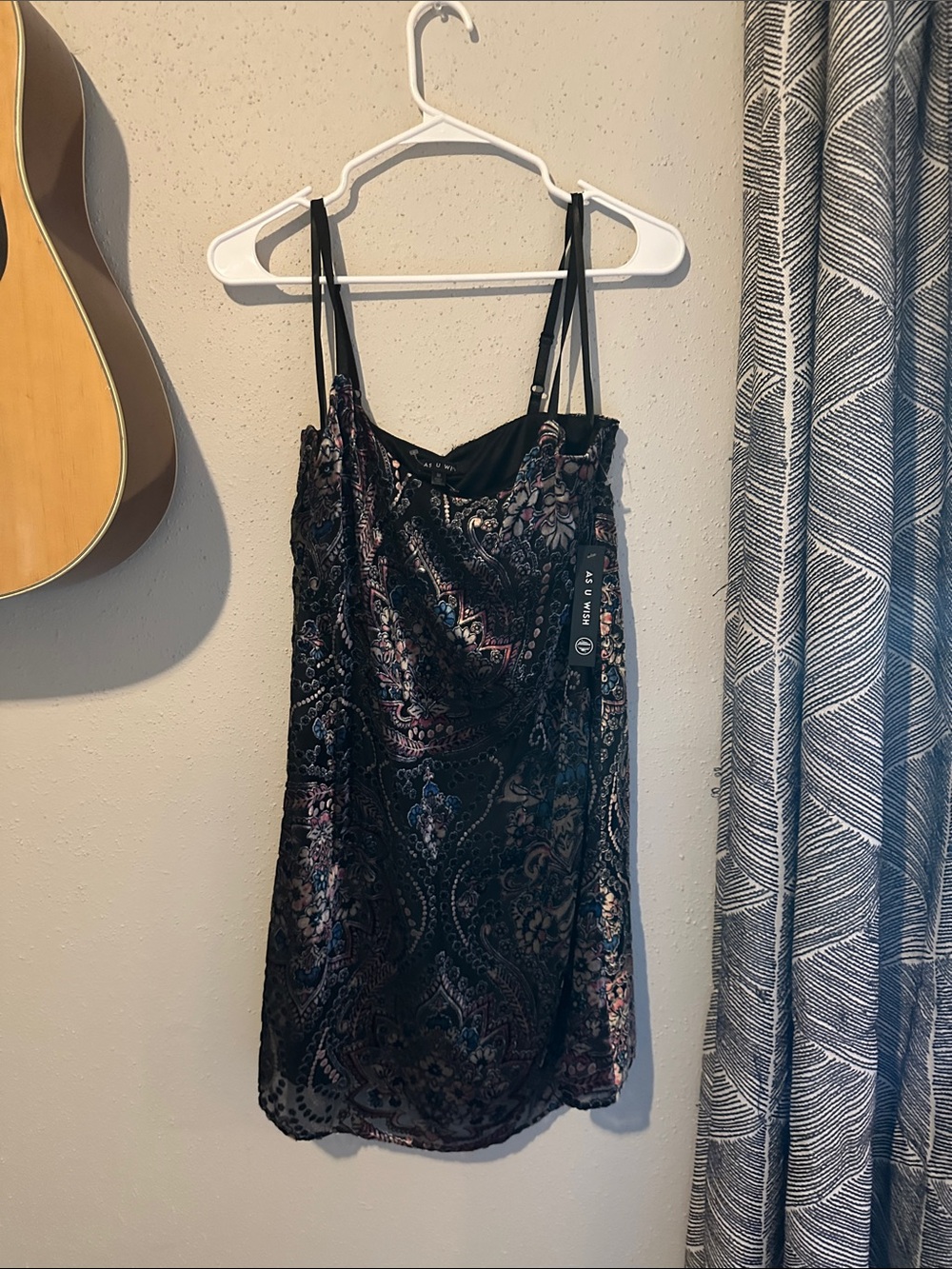 Sleeveless Black Paisley Slip Dress